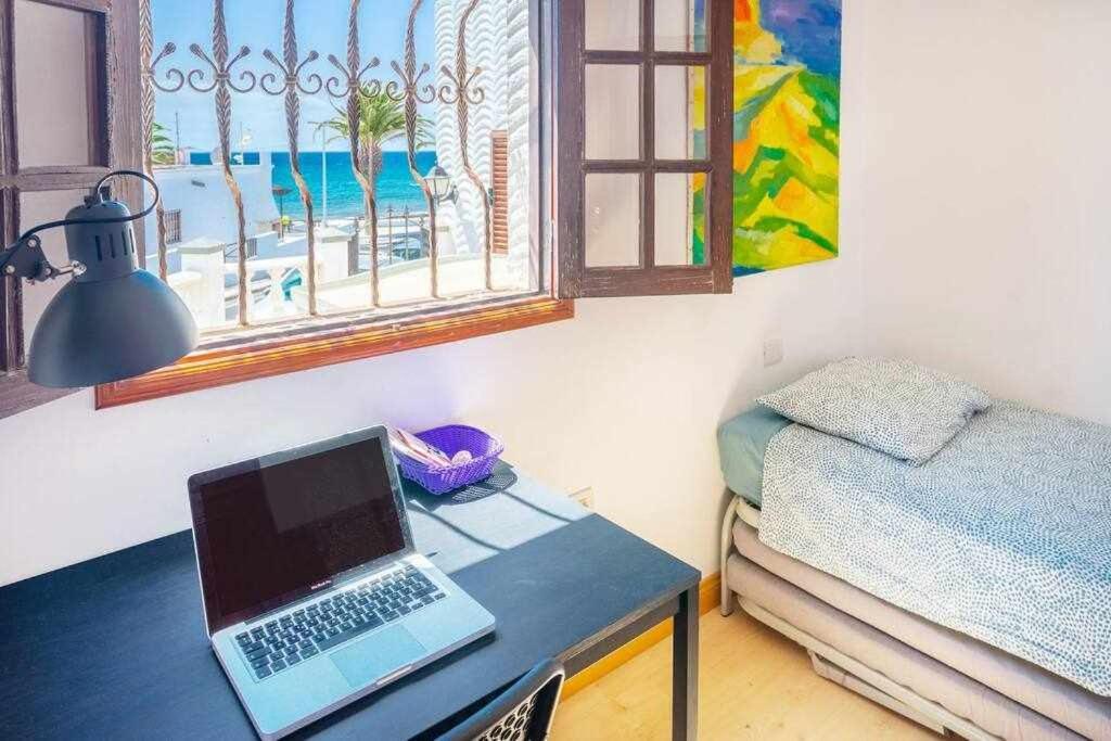 Summer Dreams Beach House Playa Honda  Ngoại thất bức ảnh